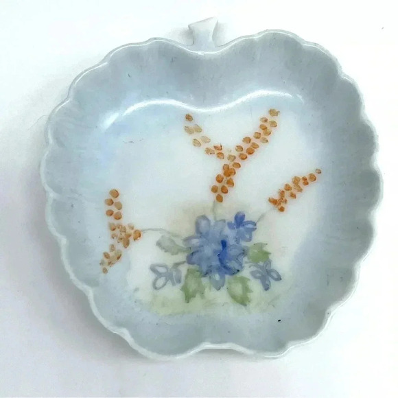 3 Vintage Pear & Apple Shaped Hand Painted TRINKET DISHES Fruit & Flowers - Picture 6 of 13